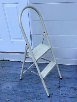 Keller Ladders Household Step Ladder 312-AL Almond 40”, 20” Step