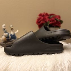 Adidas Yeezy Slides