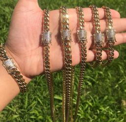 12MM Cuban Link Set 14K Gold Plated Doesn't Loses Color