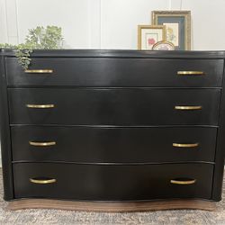 Art Deco Style Dresser With Mirror 