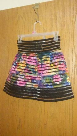 Fancy skirt juniors small nwt