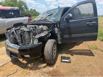 08 Chevy full part out good pat