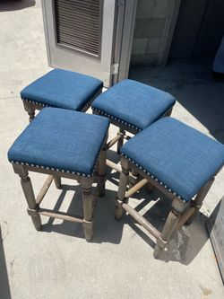 4 Stool Chairs