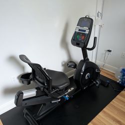 Nautilus R616 Exercise Bike