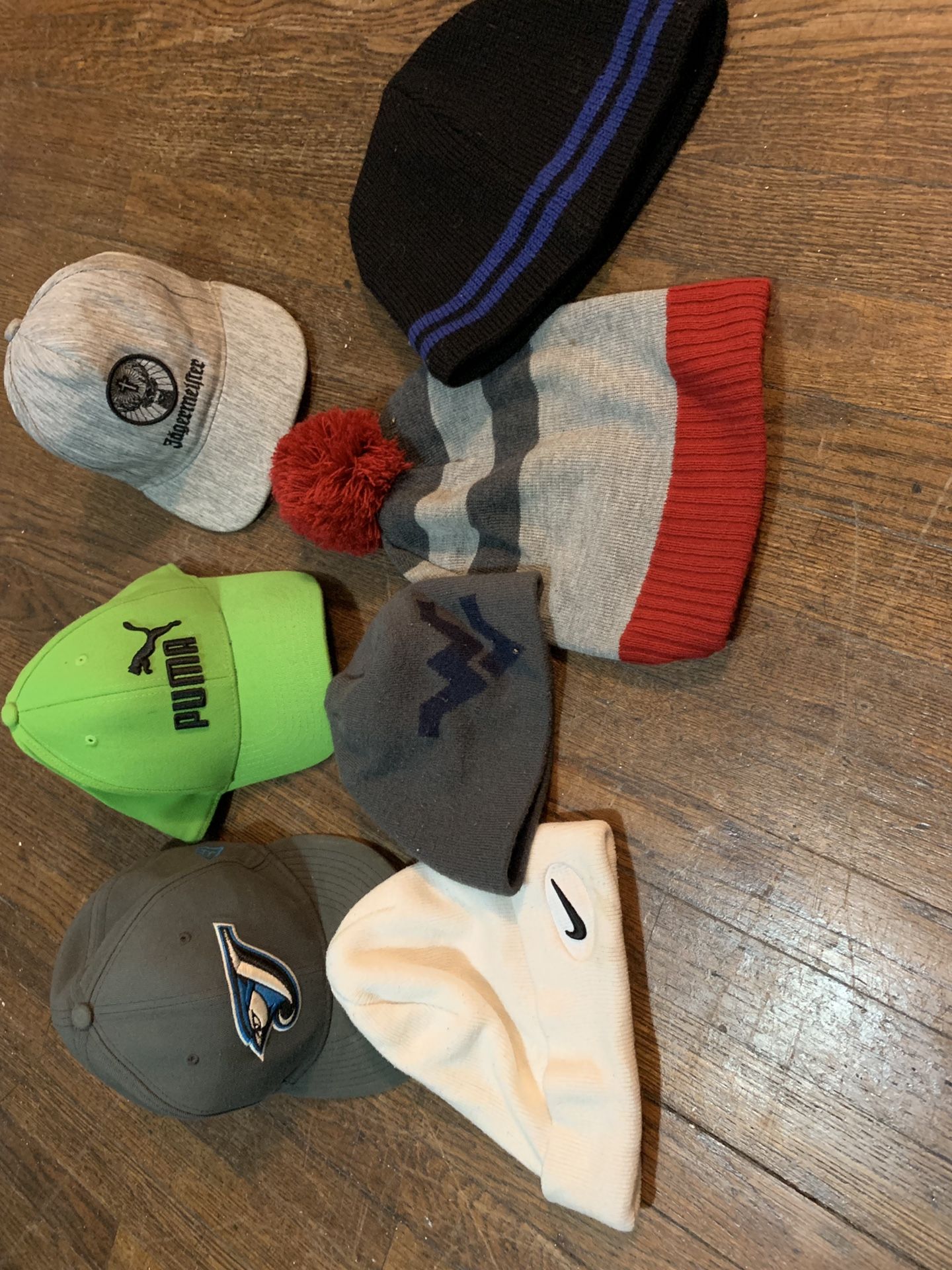 Men’s boys hats Toboggan winter hat men boy. New era 59fifty blue jays. 59 fifty. Puma. Nike. Eddie bower. Eddie bower. Poof. Jaegermeister. Jagermei