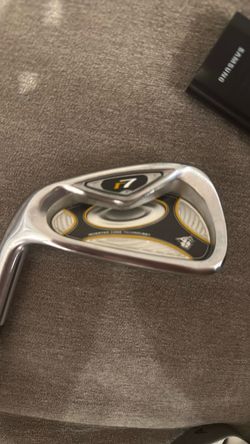 TaylorMade r7 iron lefty set 4-S without pitching wedge