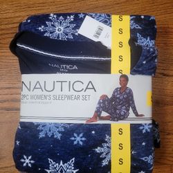 Brand New Women's Nautica 2 Piece Fleece Sleep Set