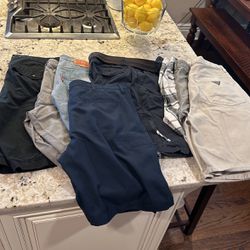 8 Pairs Of Men’s Shorts Size 32