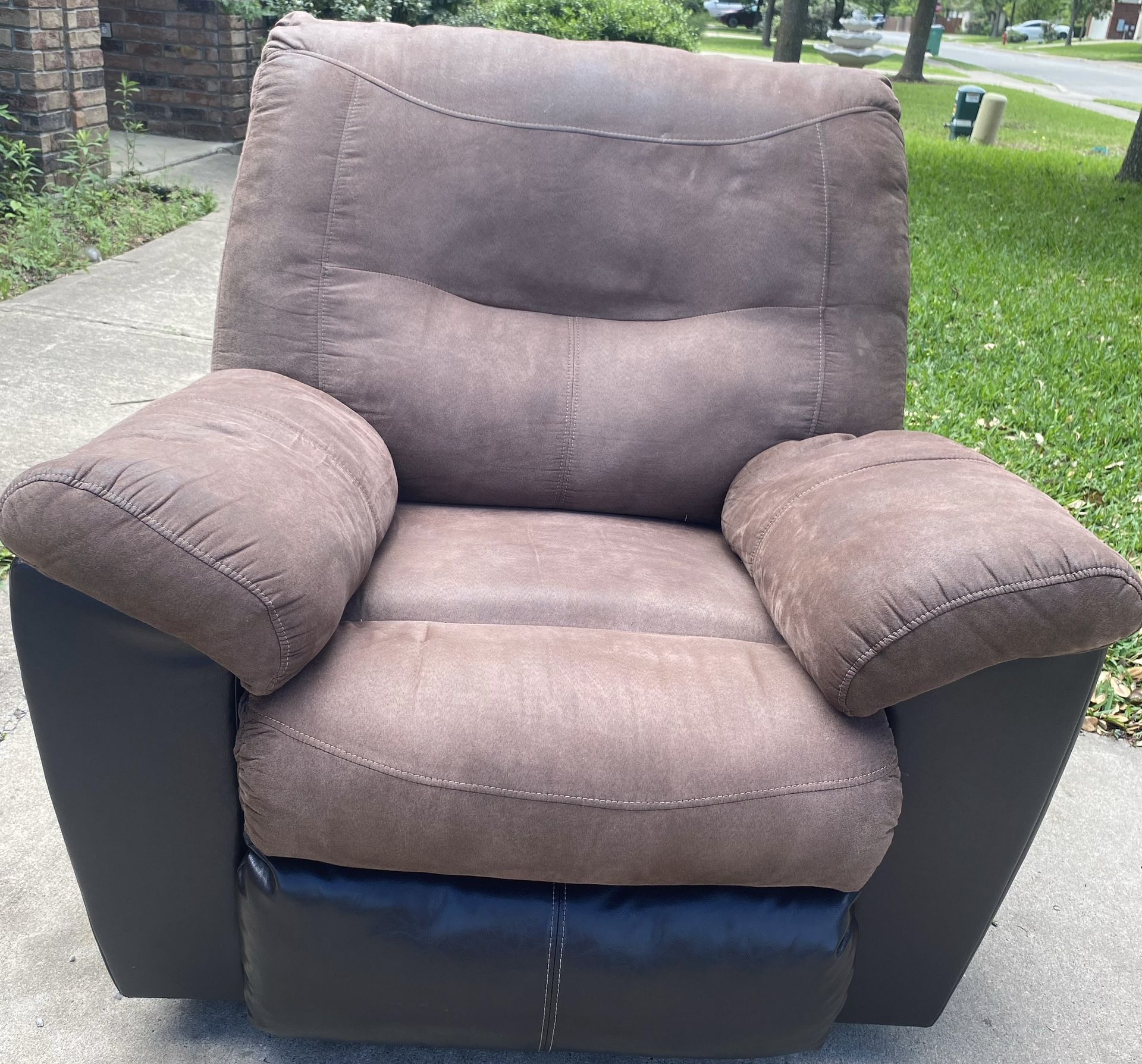 Brown Leather Sofa Recliner 