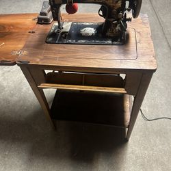 Makina De Coser Antigua Singer 