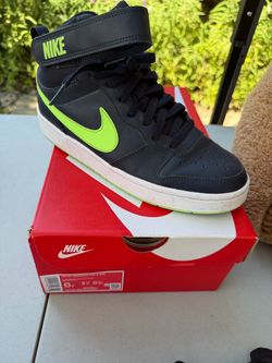 Nike Court Borough Mid 2 Kids Sneakers