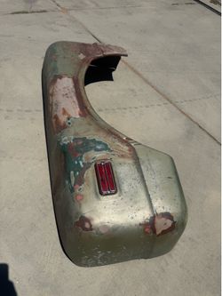 Rear fender