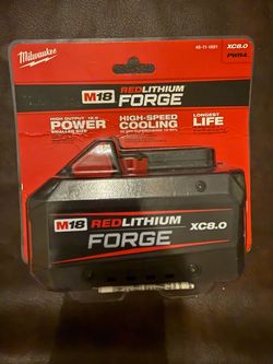 Milwaukee Forge XC 8.0   Battery , NEW in package