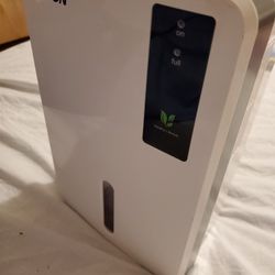 Dehumidifier 