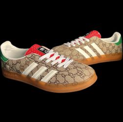 3 Stripe leaf shoes size US11M