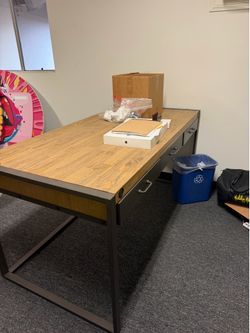 office wooden desk