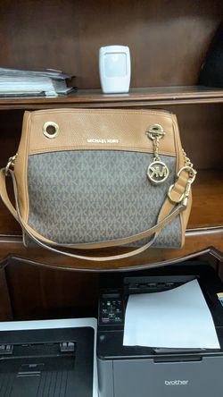 MICHAEL Michael Kors Jet Set Legacy Medium Logo and Leather Chain Shoulder Bag – Iconic Elegance with a Modern Edge!