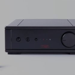 Rega IO Integrated Amplifier