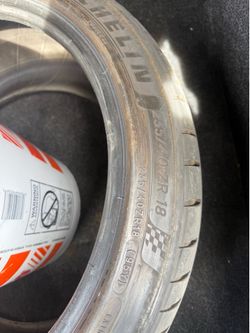 235/40/18 Michelin Pilot Sport 4 DOT 2024