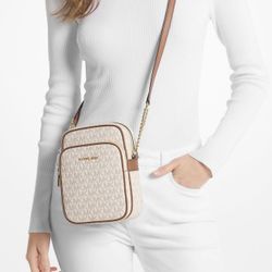 Pretty Stuff ! Brand New With Tag ( Ask For Price)