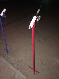 Fishing pole 🎣 stand