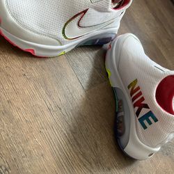 Pride Nike 
