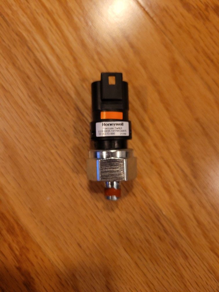 Honeywell Brake Pressure Switch 12-26773-000