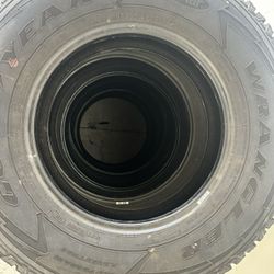 6 Goodyear Wrangler All Terrain LT235 /80 R17  