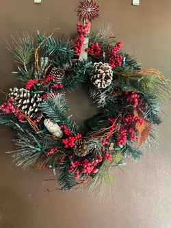 Christmas Wreath with Lights and Pinecones