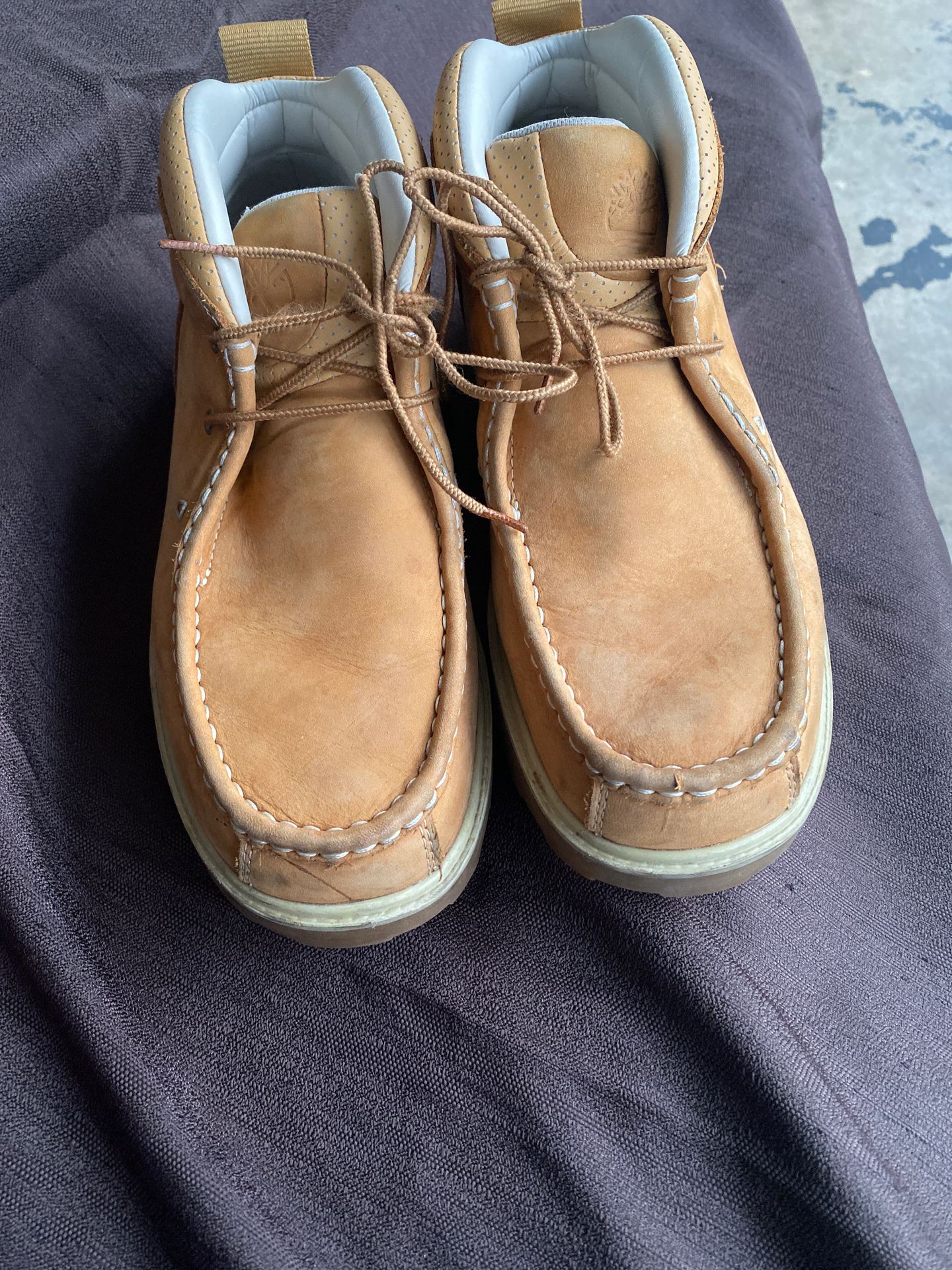 Timberland men boot size 10 medium