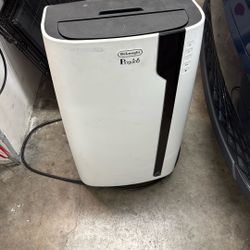 Portable Air Conditioner DeLonghi Pinguino 6 7200 BTU 