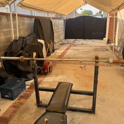 Weight Bench 