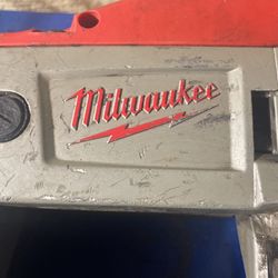 Milwaukee Heavy Duty Ban Saw