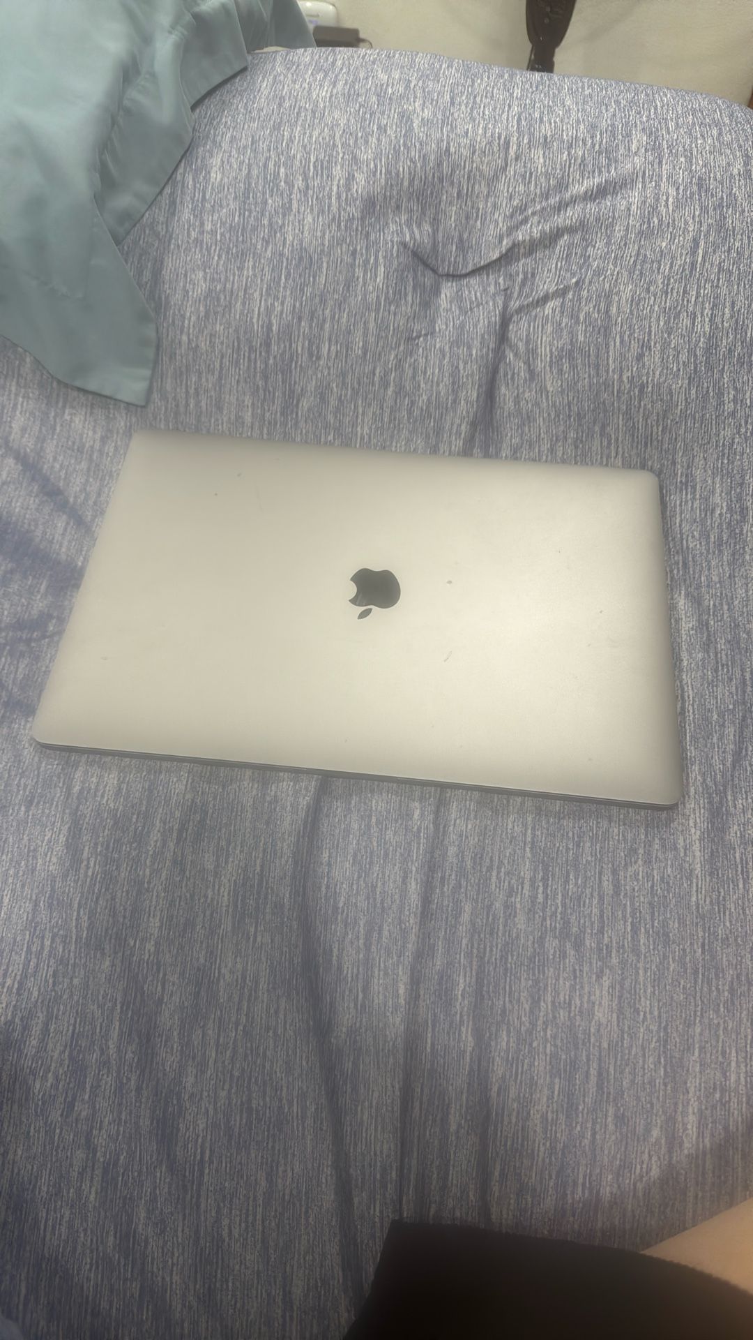 MacBook Pro 15” (2019) – i9 / 16GB / 512GB – Great Condition