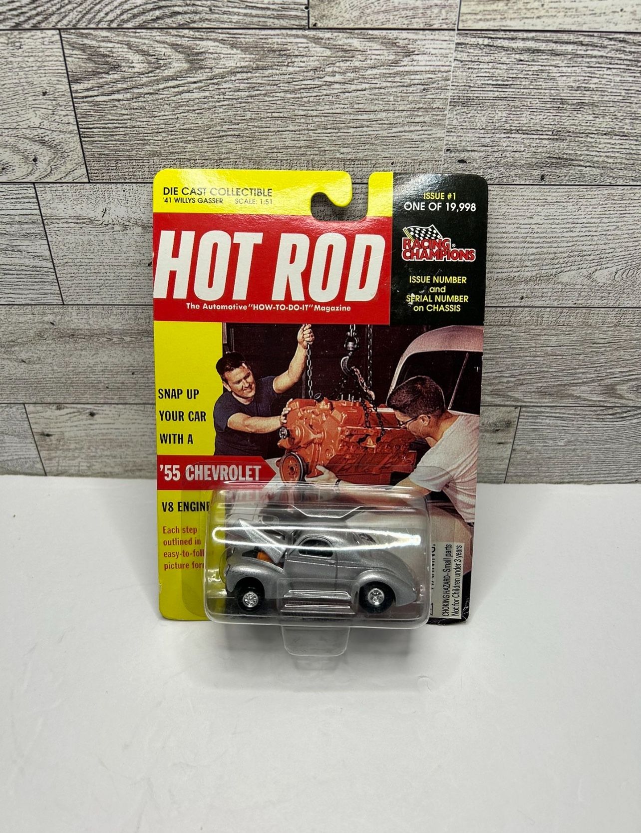Racing Champion Silver ‘1955 Chevrolet Coupe / Hot Rod • Die Cast Metal • Made in China Scale 1:64 Real Rubber Tires