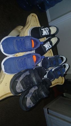 Toddler shoe bundle 9c