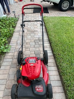 Troy-Bilt Self-Propelled Lawn Mower
