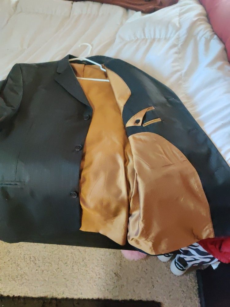 HAGGAR Men's Suit Never Worn