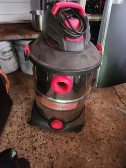 Stainless Shop vac with new filter ,hose and extension