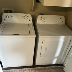 Kenmore Laundry Washer and Dryer Set