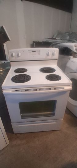 Amana Electric Range (Stove /Oven)