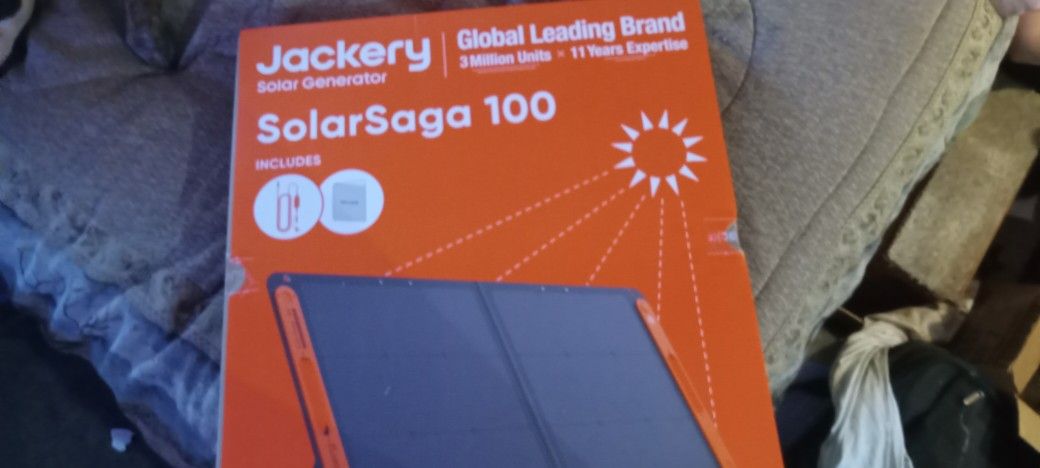 Jackery SOLAR SAGA 100