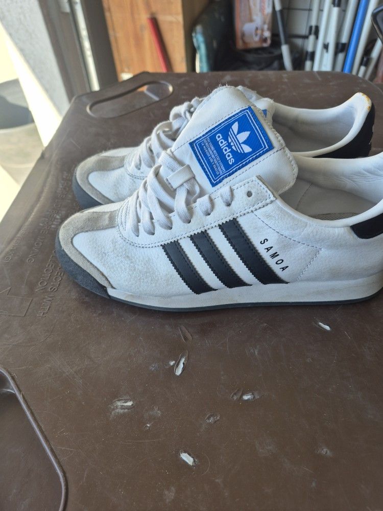 Adidas Samoas Size 8.5