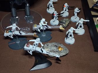 Star wars small figures ,Troopers an more