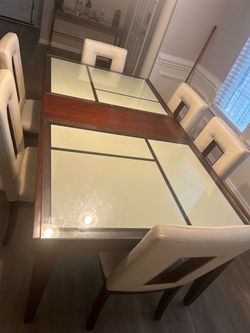 Dining room set