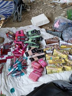 Mixed Makeup Lot – e.l.f., NYX, Maybelline