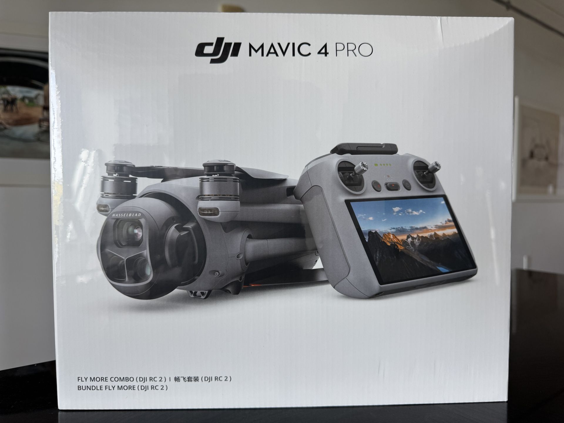 DJI Mavic 4 Pro Fly More Combo