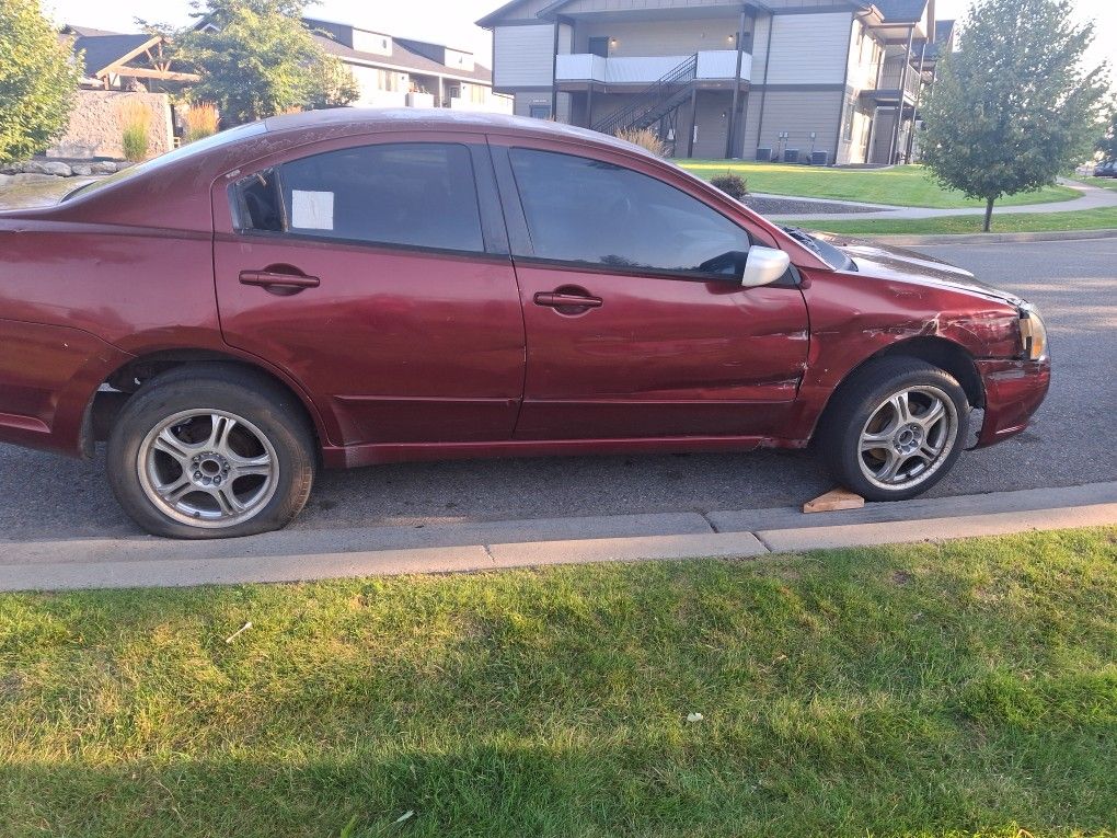 2005 Mitsubishi Galant