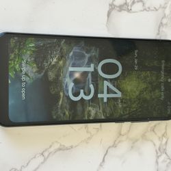 Motorola Moto G Power (2022) – Locked, Works Great