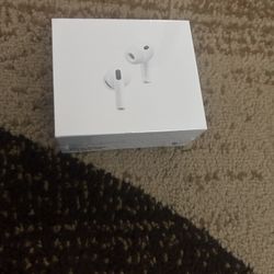 AirPods Pro – Like New – Great Deal – Must Go!